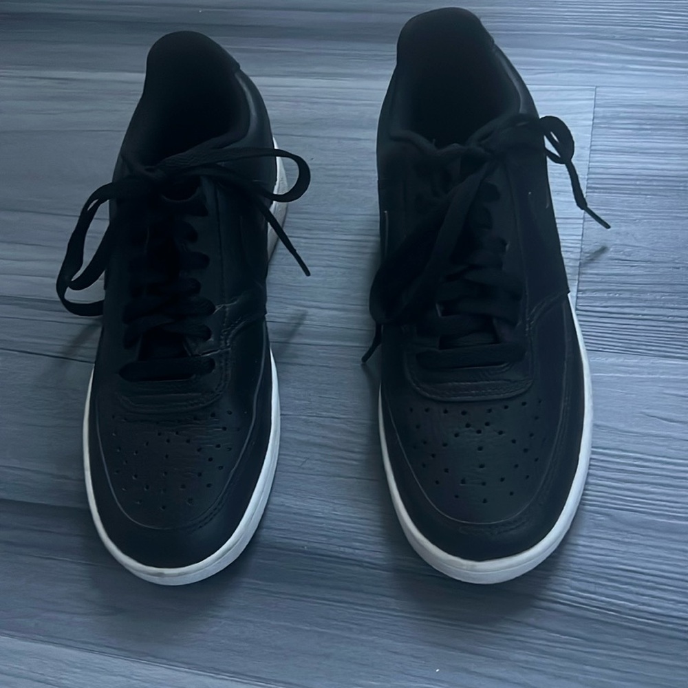 Nike Women’s Black Leather Shoes